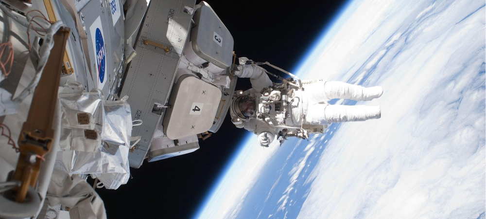 宇宙飛行士も夢中！？未来の宇宙を救う「ミニトマト」の秘密